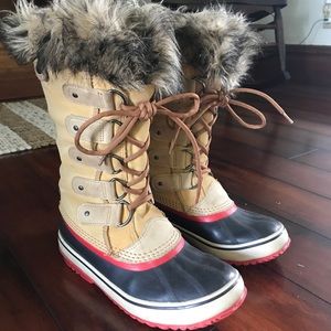 Joan of Arctic Sorel Boots